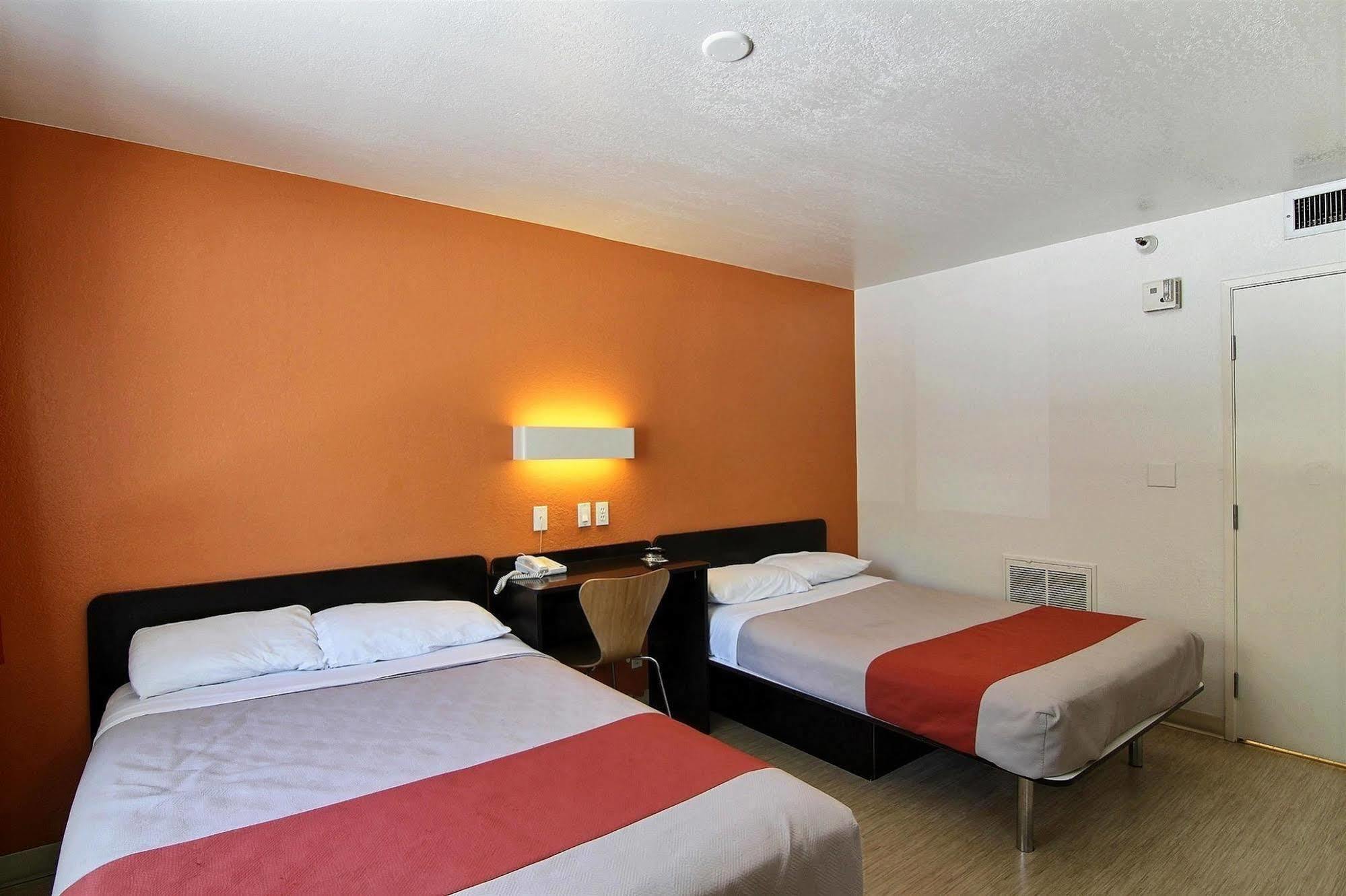 Motel 6-Carpinteria, CA - Santa Barbara - South Bagian luar foto